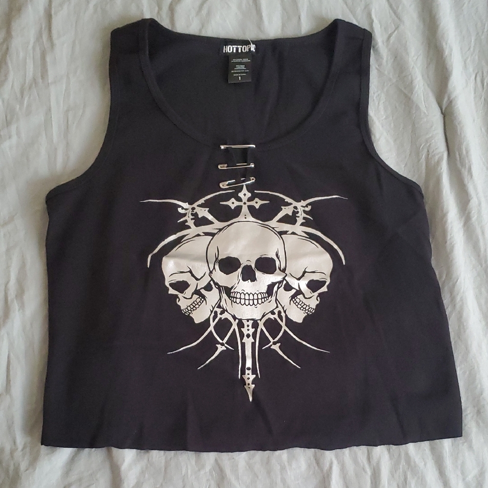 *NWT* Hot Topic'S Black Triple Skull Tank Top